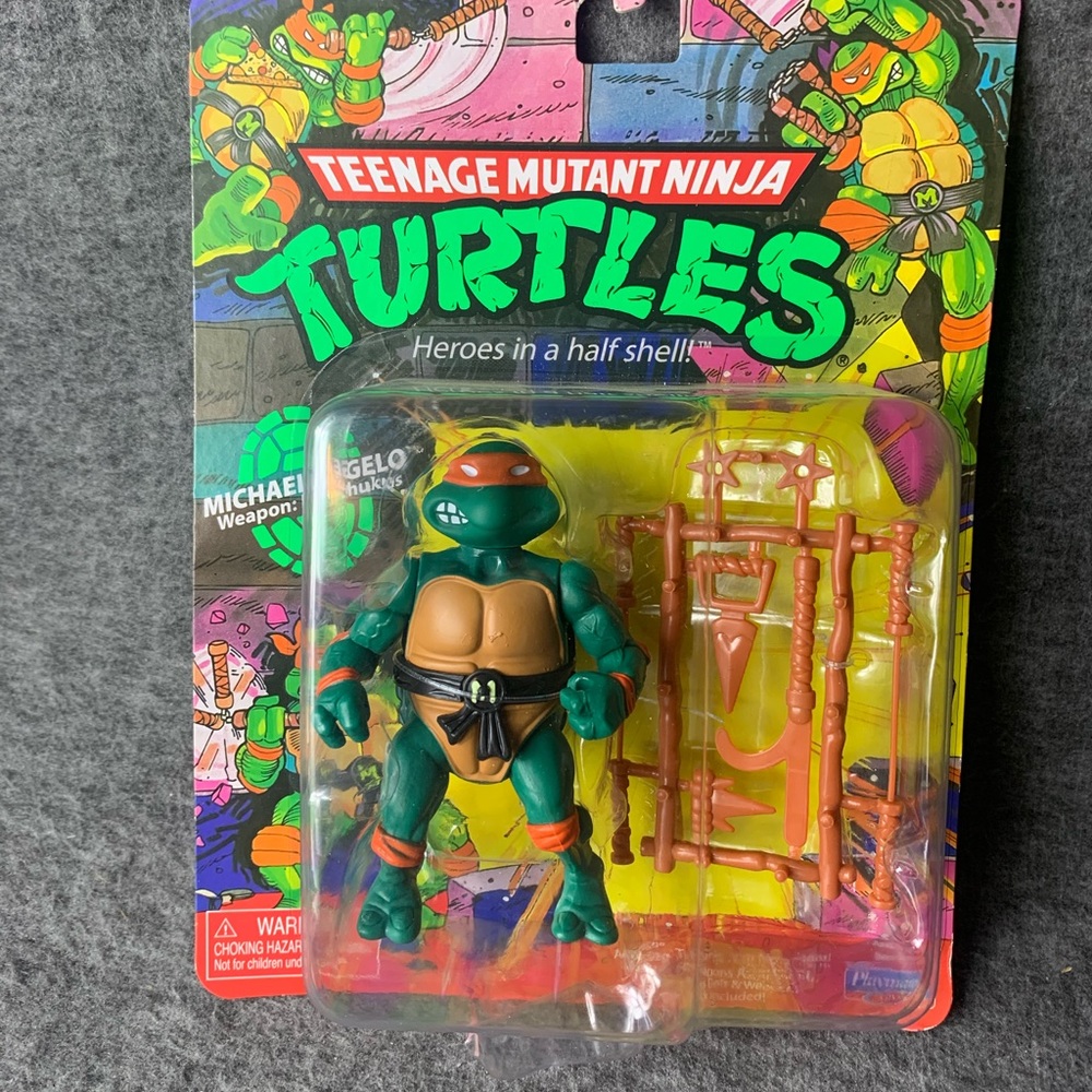 Nickelodeon TMNT Michaelangelo Retro Classic Action Figure  New